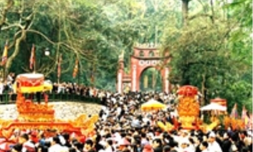 Lễ hội Đền Hùng 2010 quy mô lớn nhất từ trước đến nay